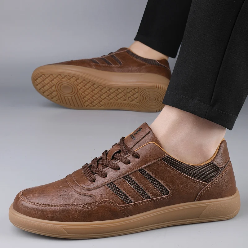 

Retro Brown Casual Sneakers Man High Quality Leather Skateboard Shoes for Men Flat Sneakers Outdoor Non-slip Men's Sports Shoes