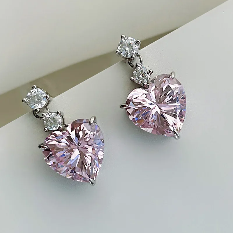 2026 New Love Peach Heart Earrings Inlaid with Zircon Sweet Jewelry Fashionable and Elegant Daily Matching Style