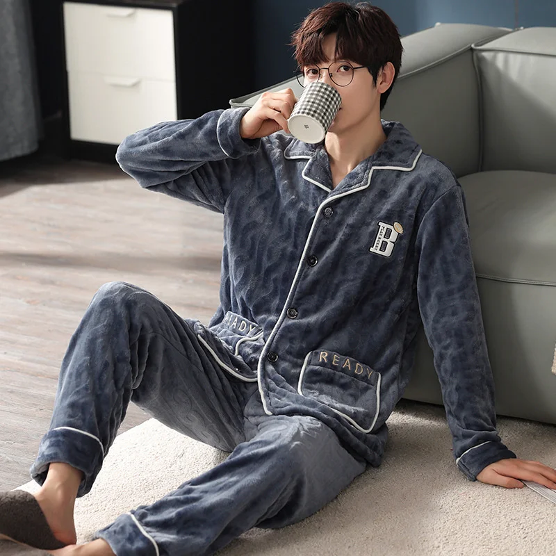 Men\'s Pajamas Autumn And Winter Flannel Long Sleeved Trousers Casual Simple Cardigan Coral Velvet Home Suit