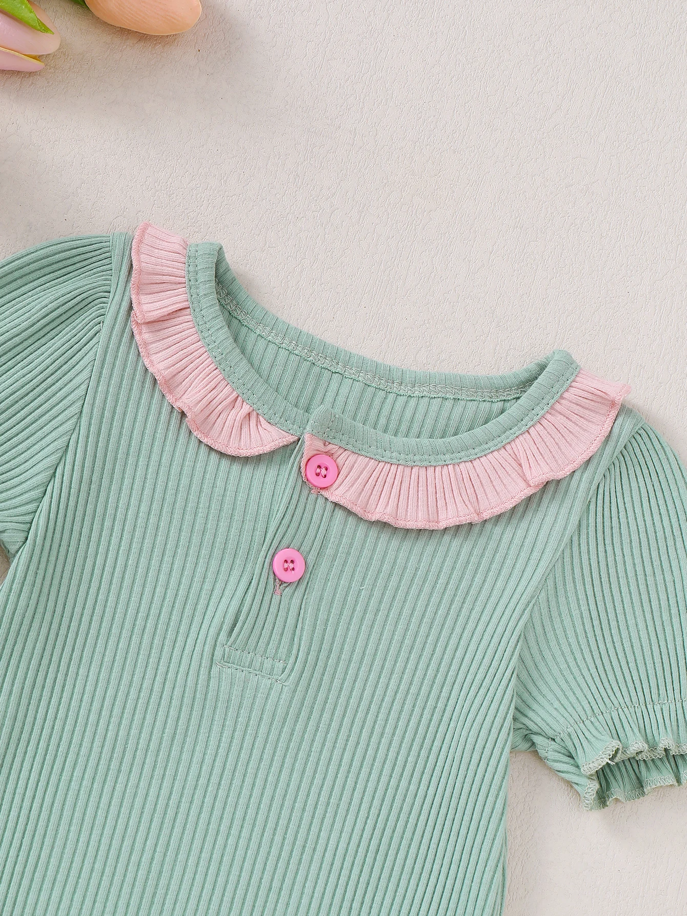 Baby Mädchen Sommer Gestreifter Stoff Kurzarm-Strampler Dreieck-Design Säuglingskleidung Kleinkind-Strampler – Detail 3
