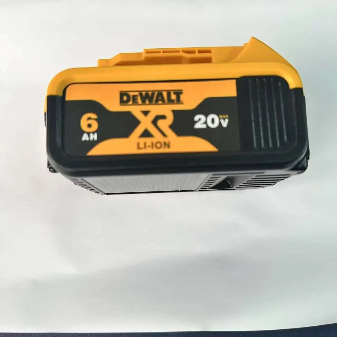 

Оригинальный аккумулятор DEWALT, 20 В, 6 Ач, литий-ионный аккумулятор, DCB115, DCB118, аккумулятор для инструментов Dewalt, зарядное устройство DCB1104