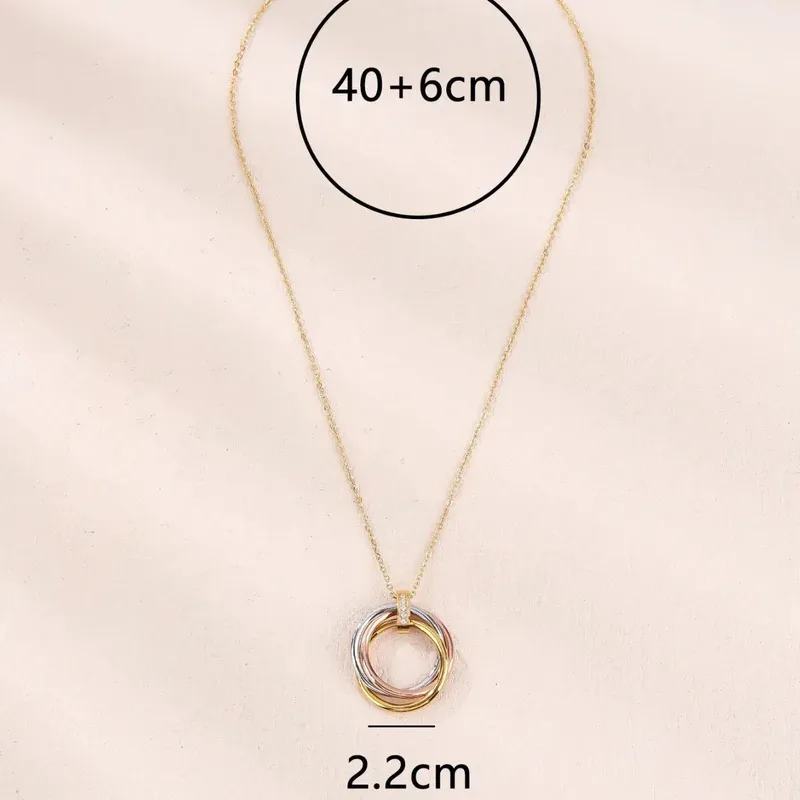 

Блестящее гладкое колье с тремя соединяющимися кольцами, женское, модное, минималистичное, на ключицу, элегантное, уникальное, подчеркивающее индивидуальность