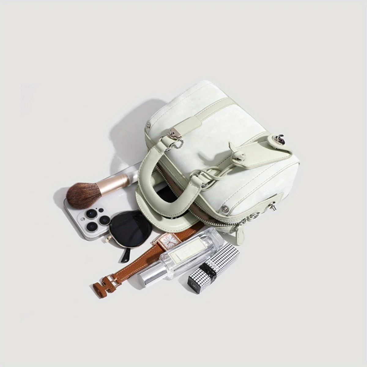 JIOMAY 2025 حقيبة يد نسائية جديدة من جلد البولي يوريثان حقيبة أسطوانية بيضاء عصرية، حقيبة كتف أنيقة وأنيقة محفظة بيضاء