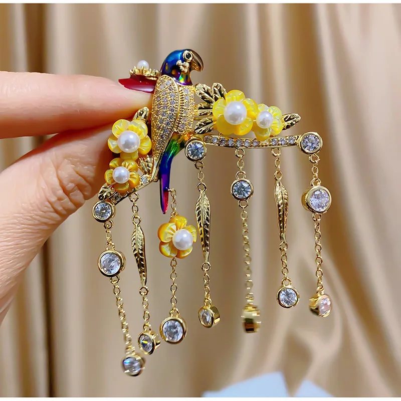 

OKILY Luxury Zircon Tassel Brooch Branch Magpie Natural Shell Flower Brooch Pins Elegant Temperament Zirconium Bird Pins Woman