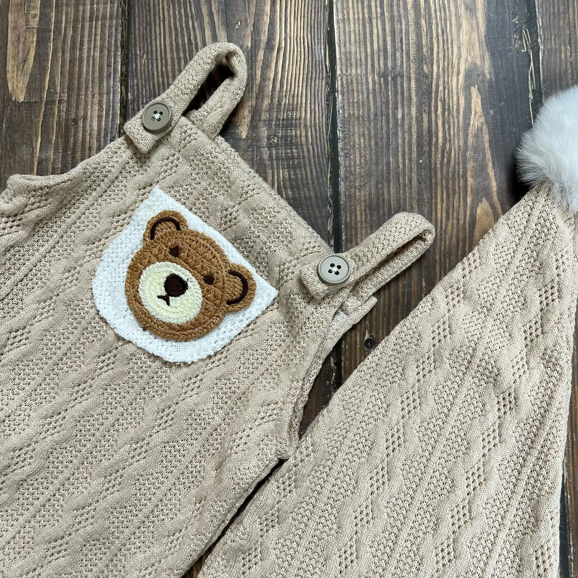 

Don&Judy Newborn Baby Girl Boy Photography Costume Little Bear Cute Baby Pom-Pom Hat And Suspender Shorts Set