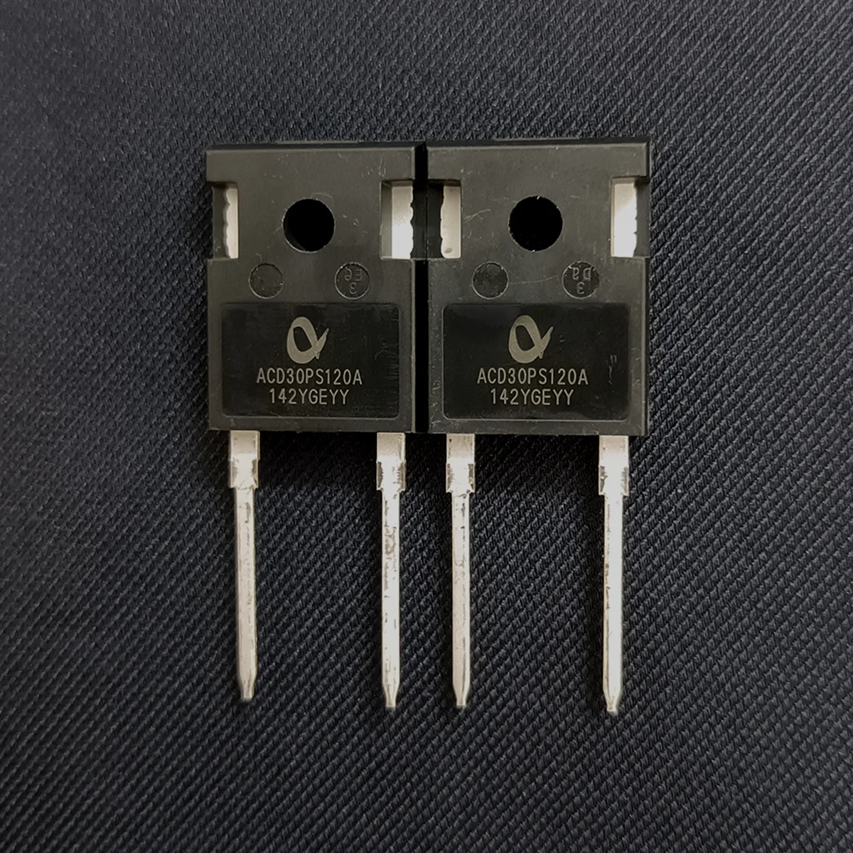 

10 шт. ACD30PS120A TO-247-2 30A 1200V Гарантия качества Быстрая доставка