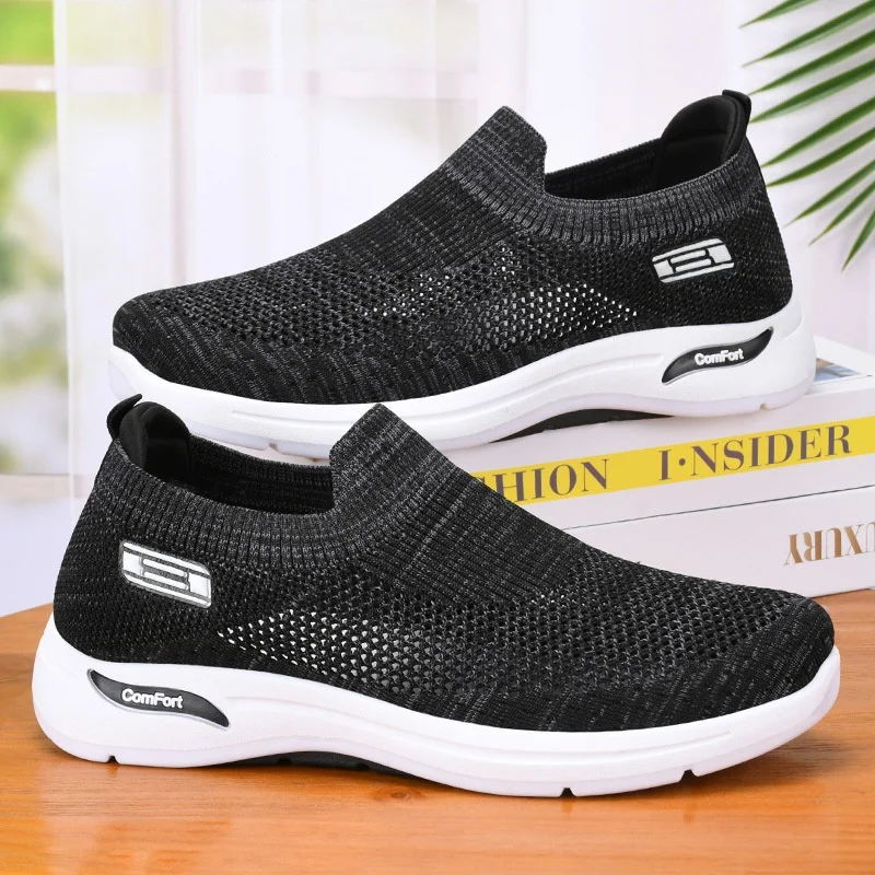 Men's Shoes New Fashion Breathable Non-slip Wear-resistant Outdoor Casual Knit Mesh Slip-On Walking Sneakers