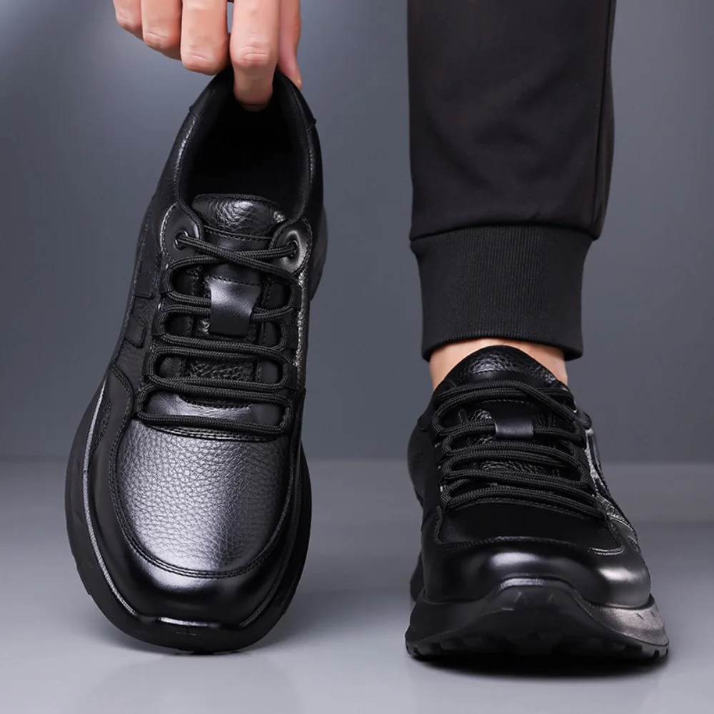 Breathable Men's Flats All-match Shoes Men Lace Up Fashion Male Comfortable Outdoor Shoes Leather Mens All-match Sneakers
