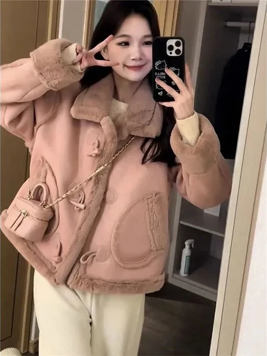 Casaco de Motocicleta Feminino em Camurça com Forro de Pele de Cordeiro, Design Novo e Elegante, Corte Reto, Gola Alta