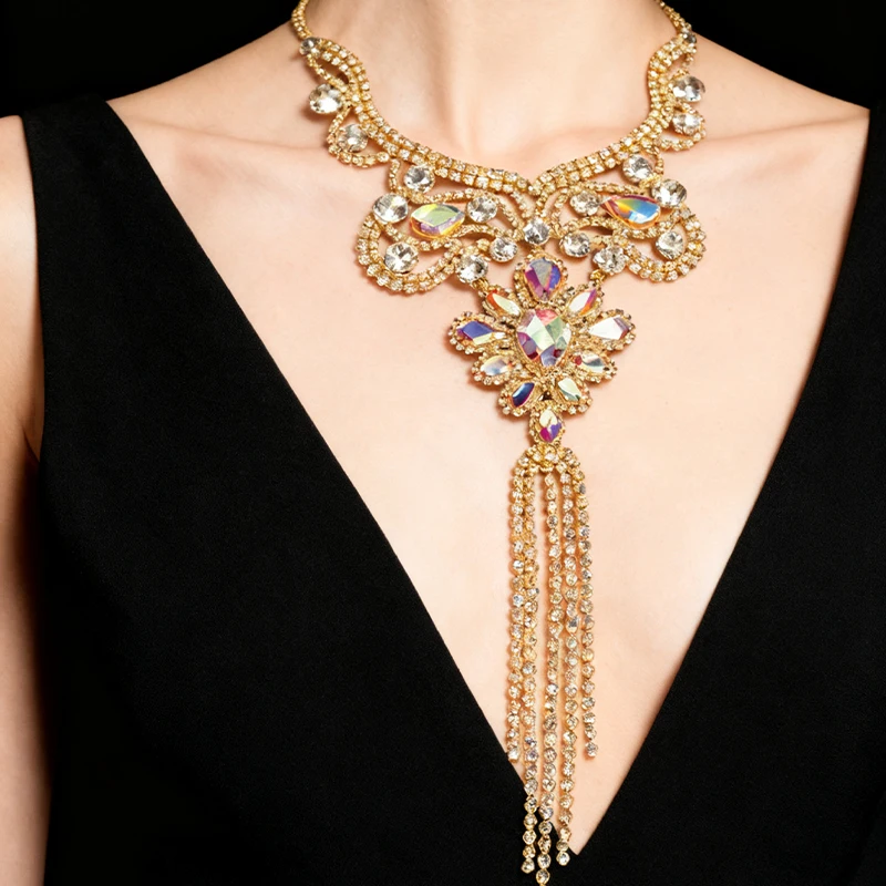 

Rhinestone Tassel Epaulet Appliqué Gold Silver Color Crystal Sew-On Patch Garment Accessories Shiny Long Tassel Design