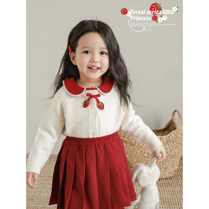 Girls' Warm Cardigan Sweater Children's Sweet Embroidered 2023 Winter New Baby Coat