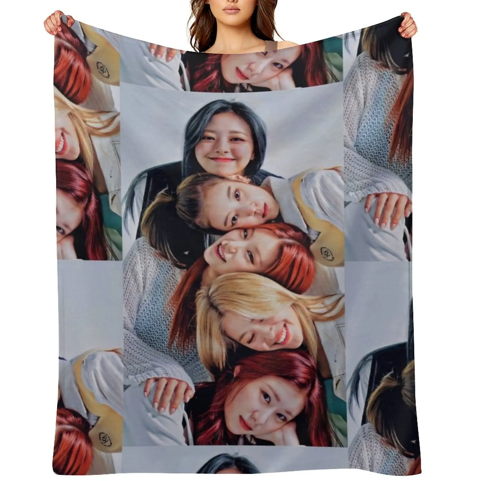 Itzy Throw Blanket …