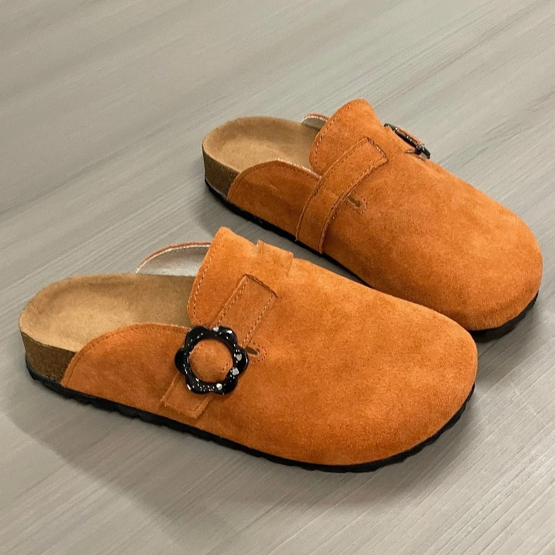 Xingliupi Cow Suede Cork Slippers Trend Women Clogs Mules Footbed Cork Mules Men Baotou Slippers Summer Cork Daily Sandals Comfy