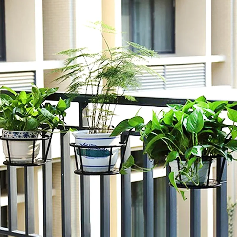 Outdoor Hanging Basket Plant Iron Racks Fence Balcony Round Flower Pot Decor Plant Pots Hanging Planter