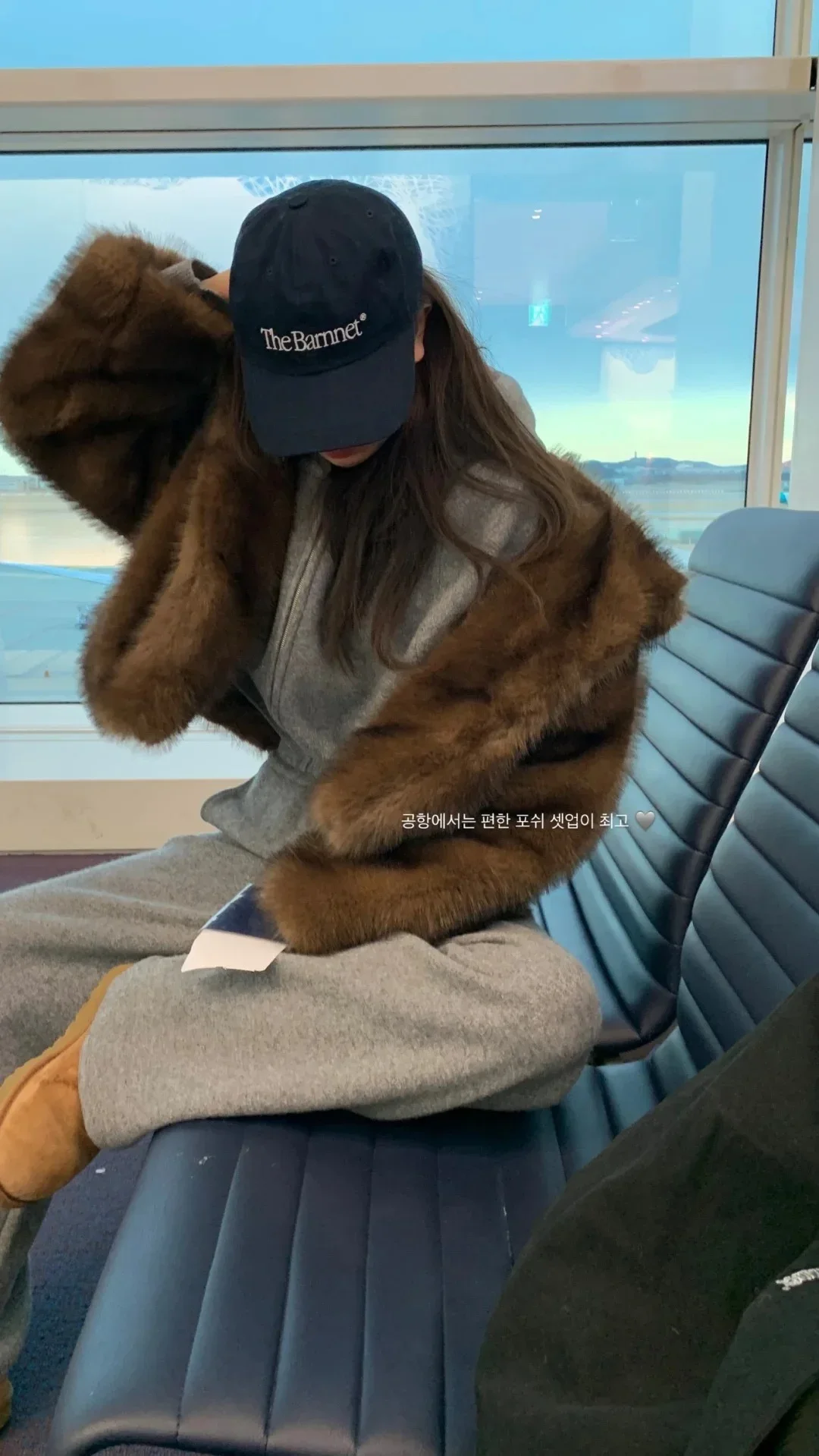 Automne hiver nouvelle mode coréenne court manteau de fourrure de renard femmes épaissi fourrure en peluche veste de luxe marque fausse fourrure pardessus femmes