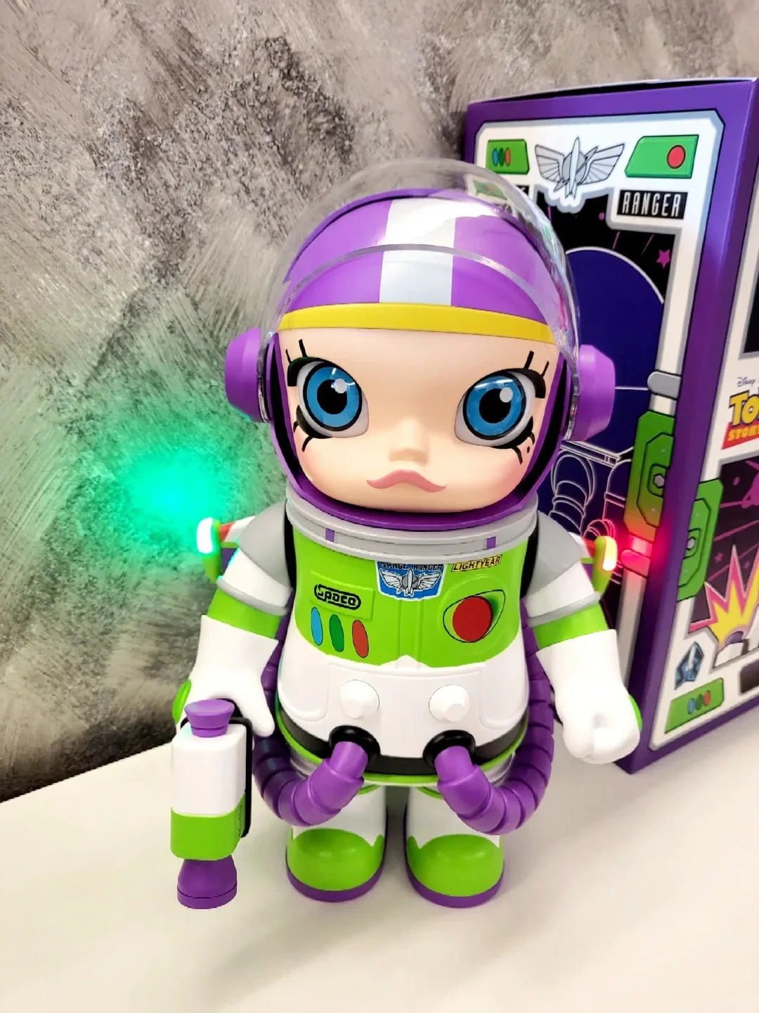 POP MART Mega Space Molly 400% Buzz Lightyear Series Genuine Toy Anime Action Figure Surprise Birthday Present