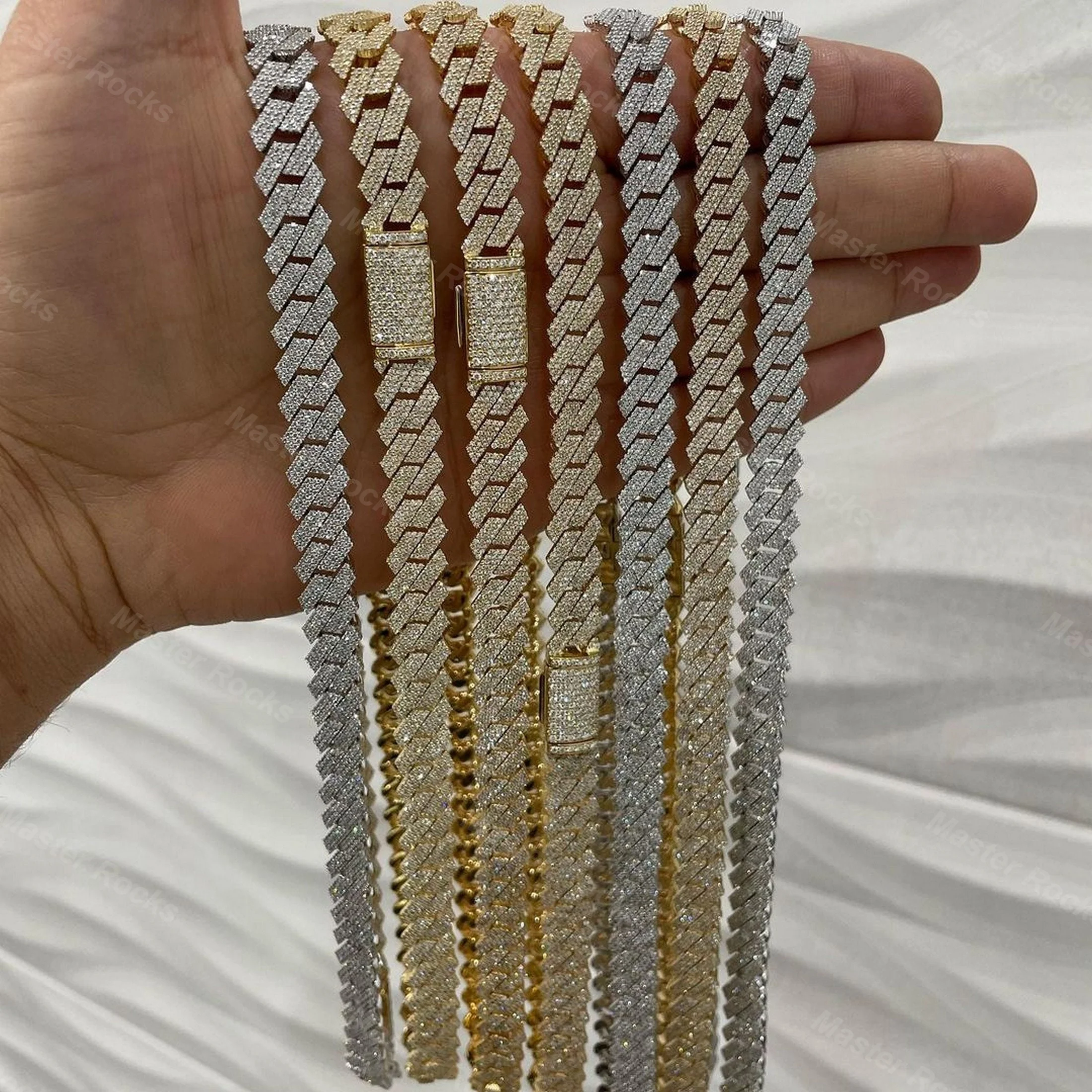 

Hotsale 925 Sterling Silver Chain Cuban Link 12mm Three Rows Cuban Prong Set Vvs Moissanite Diamond Iced Out Cuban Link