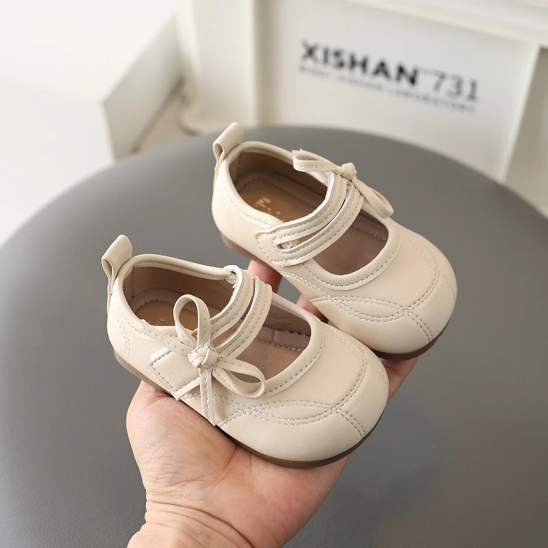 

2026 New Kids Leather Shoes Toddler Chic Bow Decor Girl Fashion Mary Jane Shoes Soft Non-slip Sole Children's Walking Flat Shoes