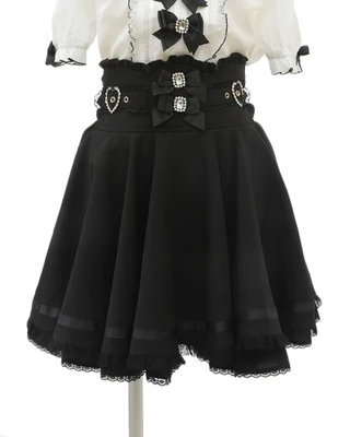 A black skirt