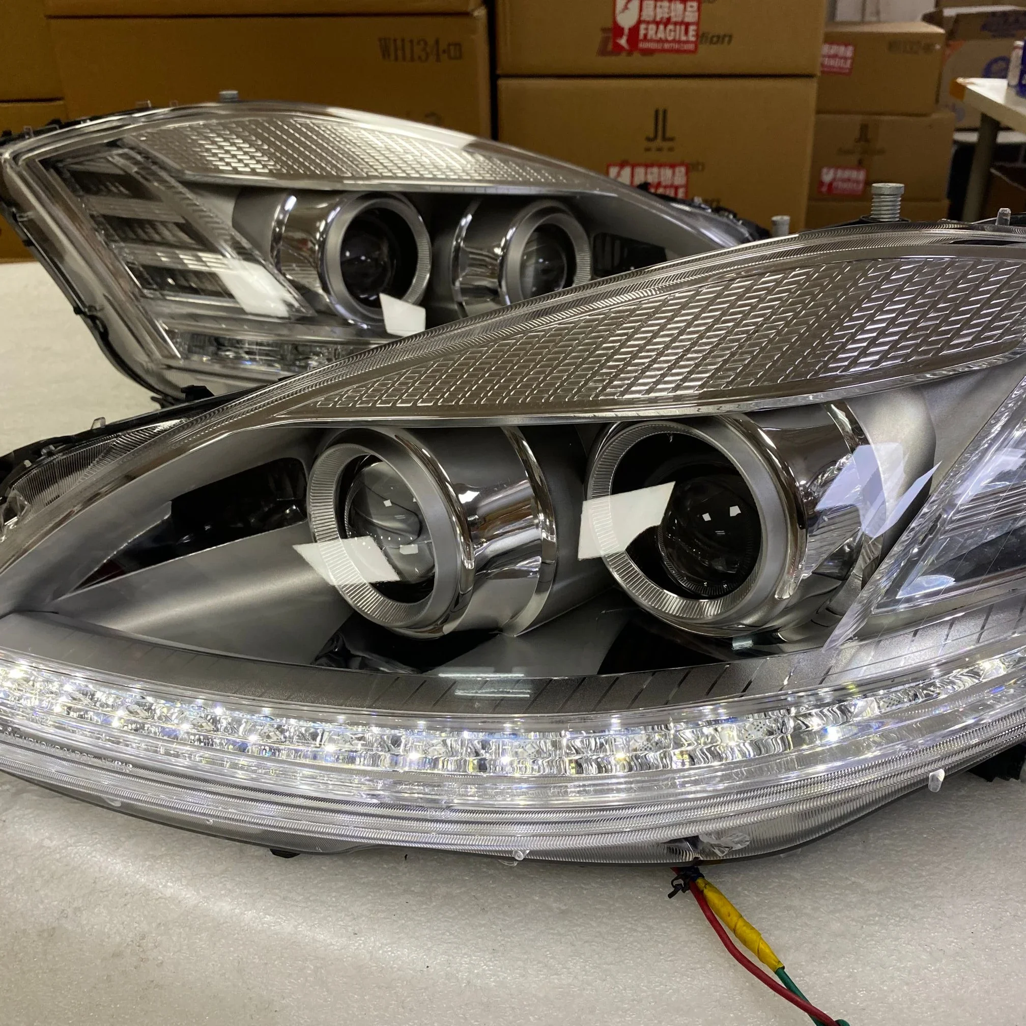 

Airow2005-2009 Year LED Headlight Chrome Housing LF For Mercedes W221 S350 S500 S600