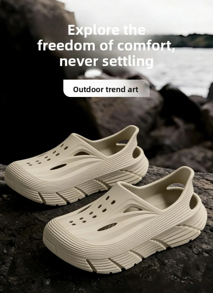 Integrated anti slip hole shoes for men, summer odor proof, foot stomping sensation outdoor sports driving cool slippers for men