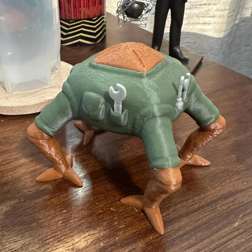 

Project Hail Mary Rocky Bookshelf Decor Cute Rocky Alien Based Lifeform Figure with Tools 3D Printed Home Office Decor