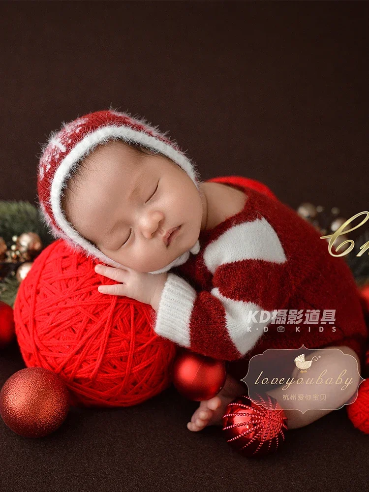 

Photography props full moon photos of babies newborn babies photos of Christmas and New Year clothes themed photography studio