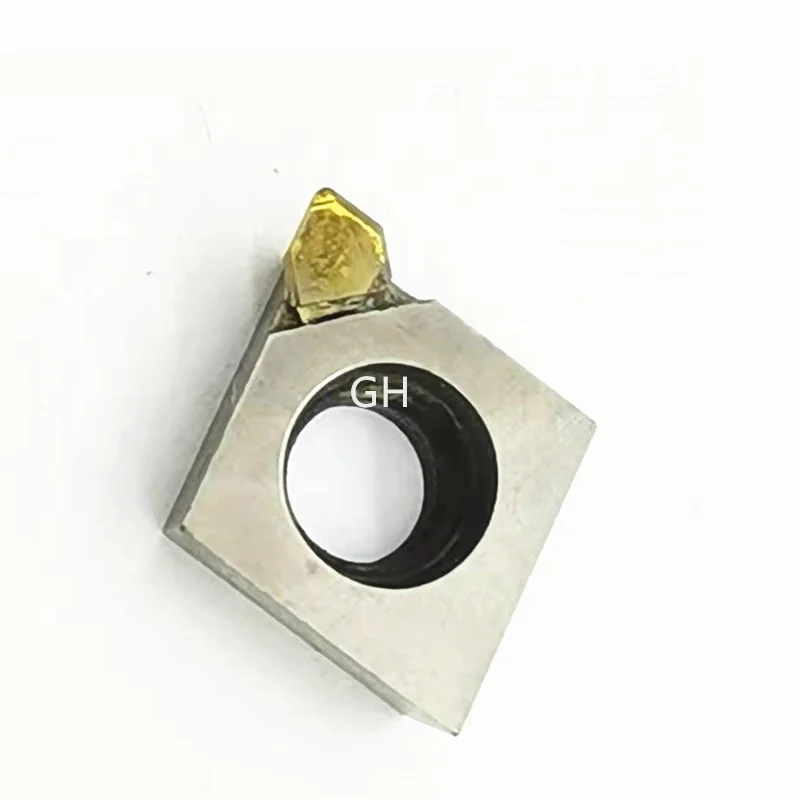 Auto con diamante a cristallo singolo Diamante a cristallo singolo MCD CVD Alluminio Rame Plastica