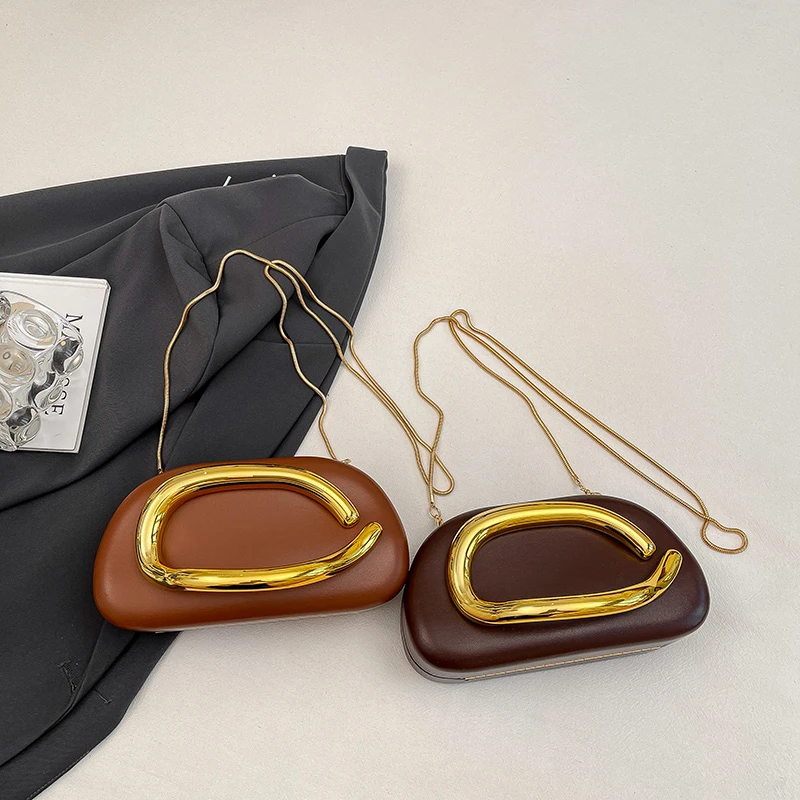 

Женские модные кошельки-клатчи из искусственной кожи, однотонные вечерние сумки с металлическими украшениями, ручной клатч на плечо для вечерней ужина