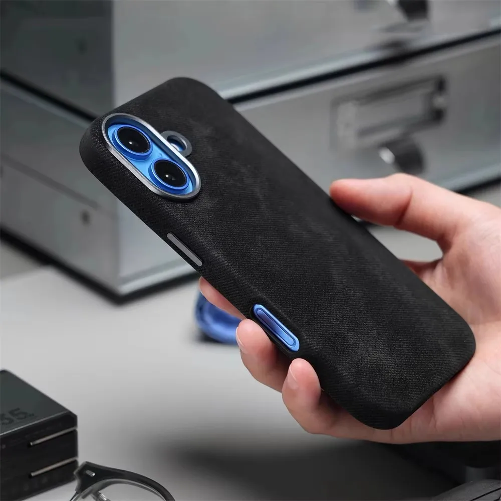 Custodia in pelle di lusso in fibra MagSafe per iPhone 16 15 14 13 12 17 Pro Max Plus Custodia antiurto con lente in lega di ricarica wireless magnetica