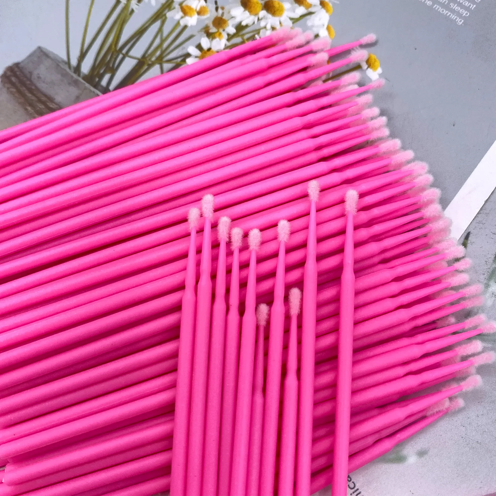 100pcs 일회용 마이크로 브러시 마스카라 완드 애플리케이터 래쉬 제거 면봉 마이크로 브러시 속눈썹 연장 메이크업 브러쉬 도구