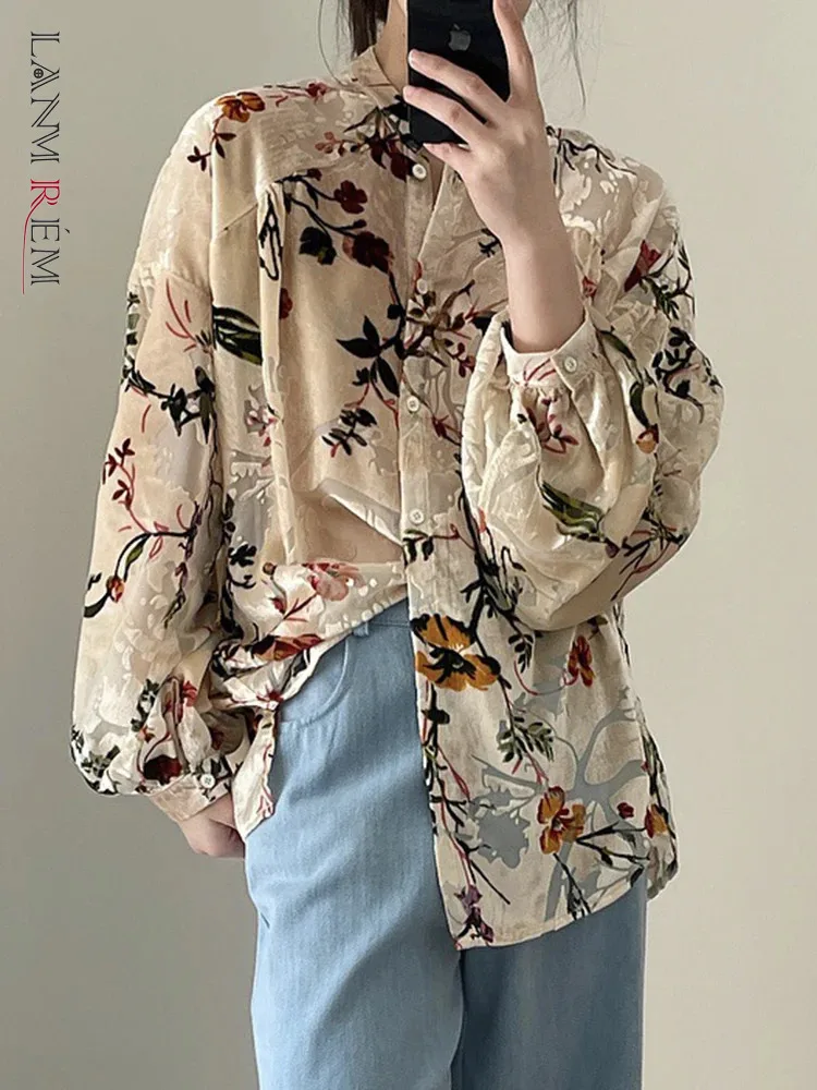 [LANMREM] Flower Print Velvet Embroidery Shirt For Women O-neck Single Breasted Long Sleeve Casual Loose Tops 2024 Autumn New