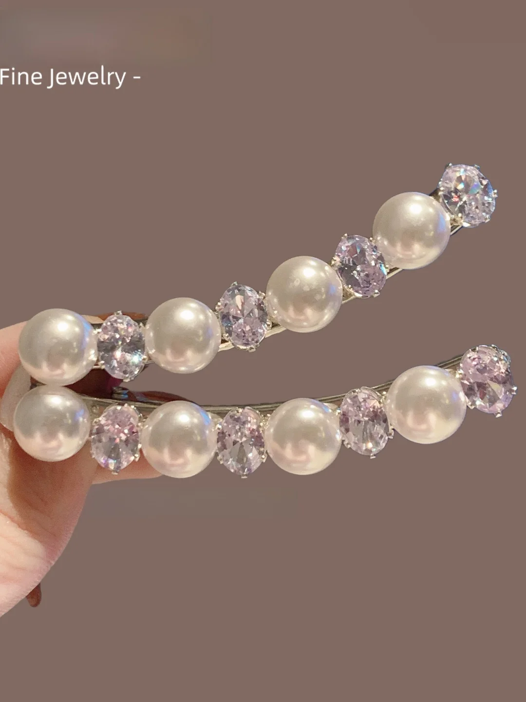 presilha-de-cabelo-estilo-coreano-elegante-com-perolas-e-strass-em-arco-presilha-bico-de-pato-para-franja-lateral-acessorio