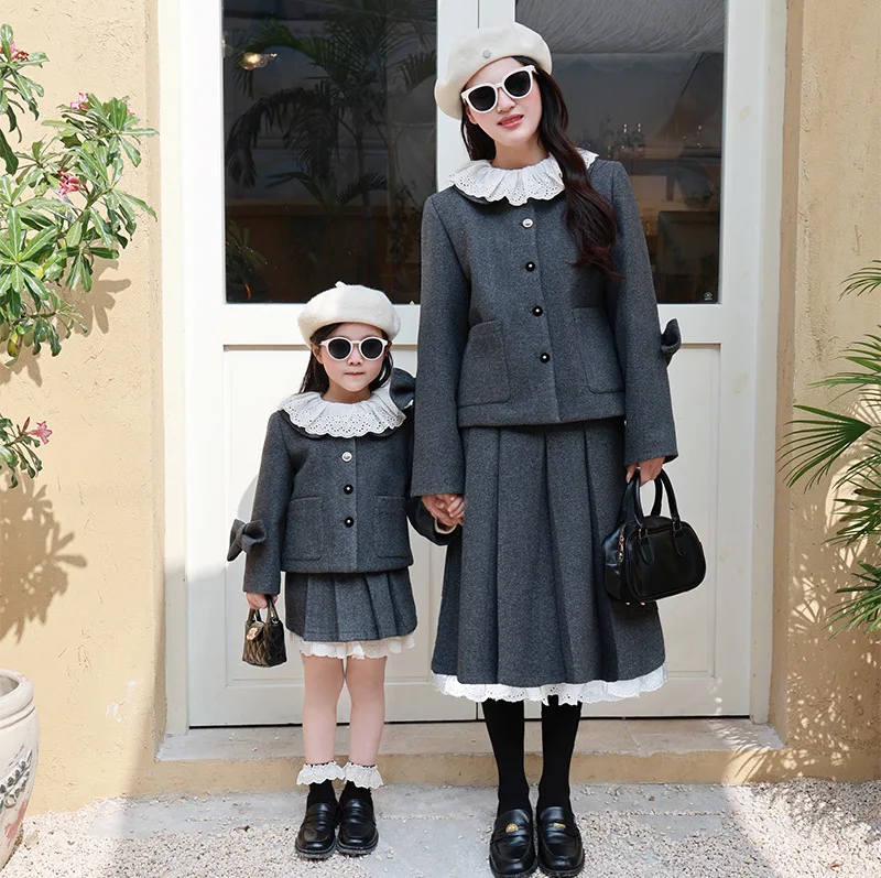 Parent-child clothing winter new Korean mother and daughter clothing plus cotton wool coat set girls sweet wool 3 sets