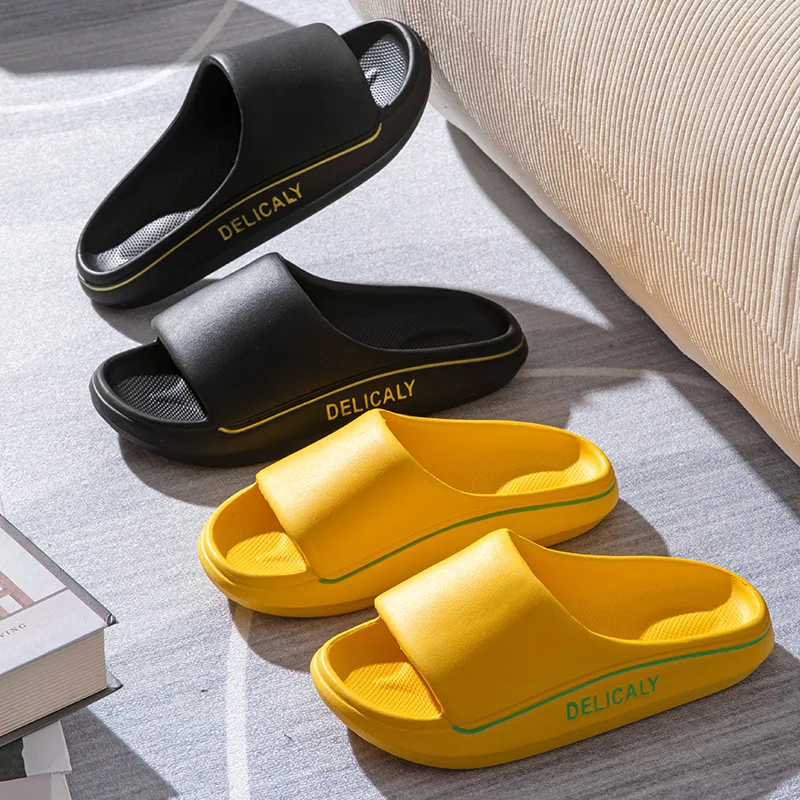 Couple Platform Thick Bathroom Home Slippers Women Cloud Slippers Soft Sole Eva Indoor Sandals Non-Slip Flip Flop Men Slippers