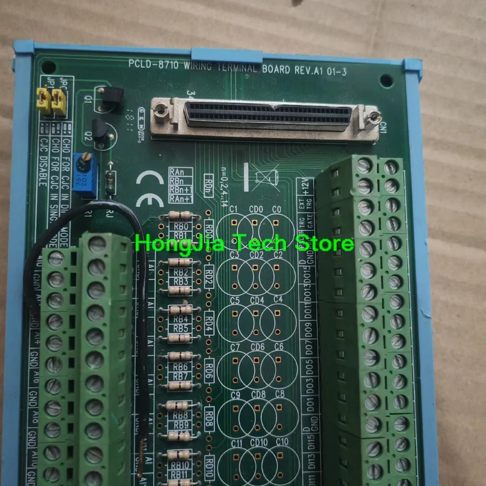 PCLD-8710 For Advantech Terminal Board Base DB37 Terminal Terminal CJC Circuit PCLD-8710-AE