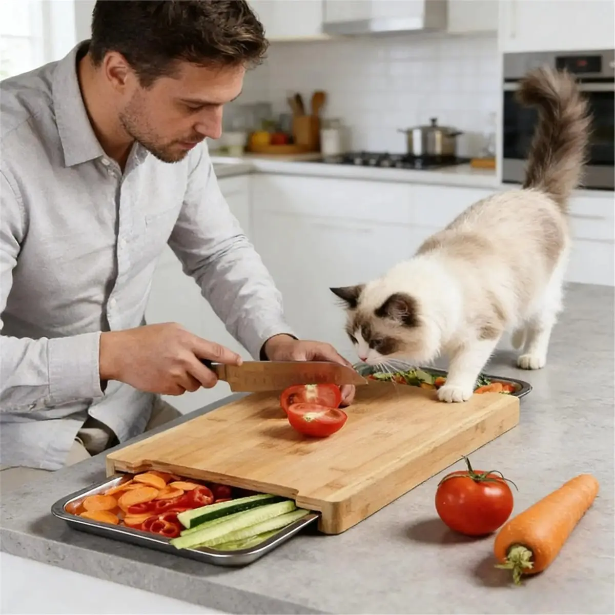 

Light Weight Kitchen Eco-Friendly Bamboo Cutting Board with Sliding Stainless Steel Tray Drawer for Food Preparation