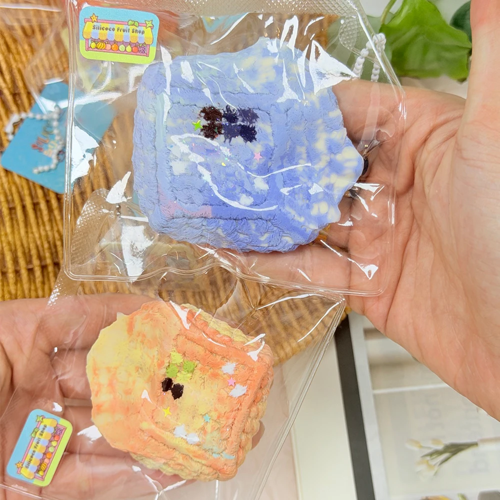 silicoco-knitting-series-stress-relief-toy-soft-silicone-squishy-apple-square-blue-yellow-slow-rebound-squishy-nulala100032