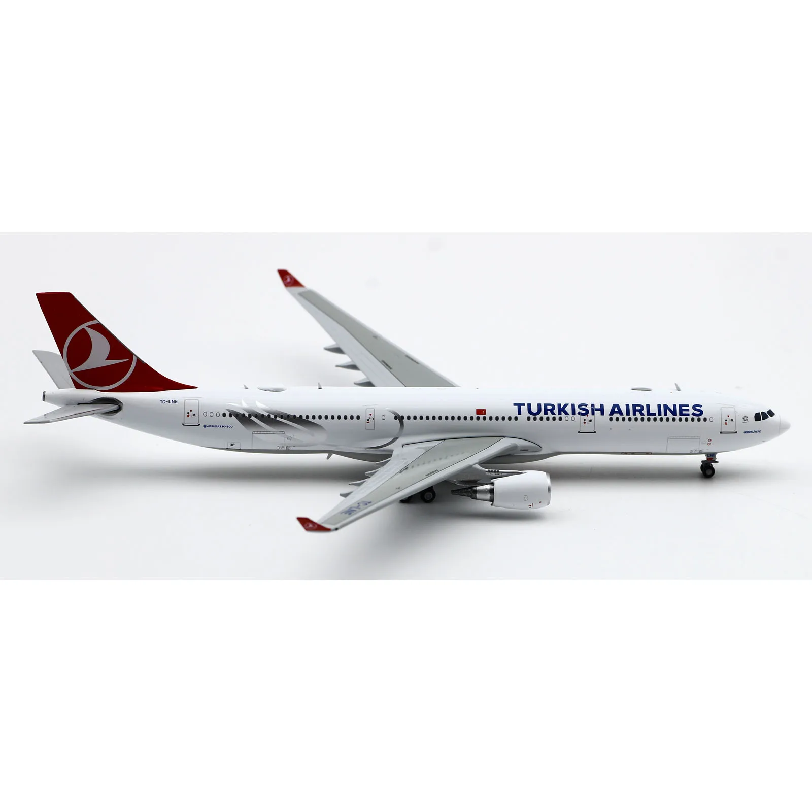 EW4333013 Alloy Collectible Plane Gift JC Wings 1:400 Turkish Airlines Airbus A330-300 Diecast Aircraft Jet Model TC-LNE