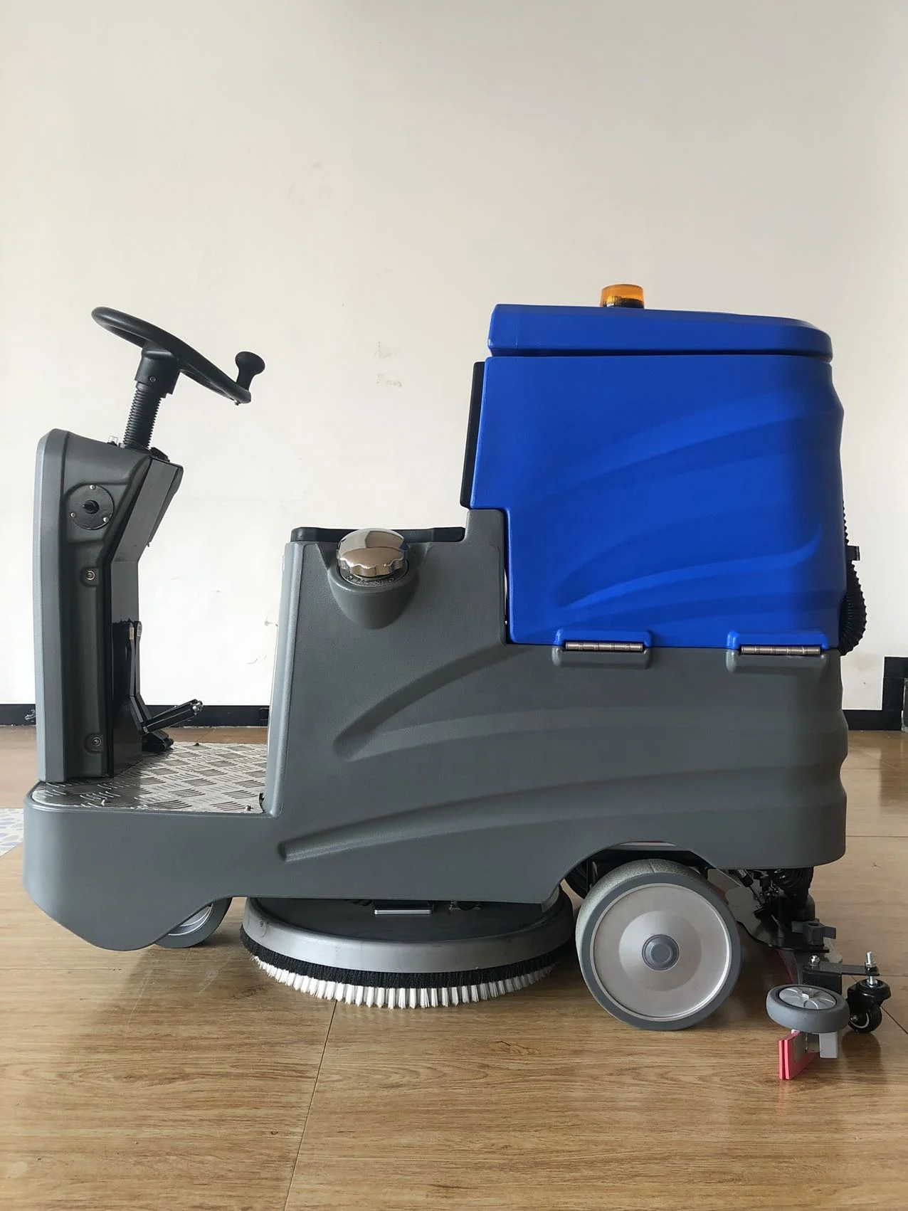 آلة التنظيف الصناعية الأوتوماتيكية آلة تنظيف الأرضيات للبيع #2