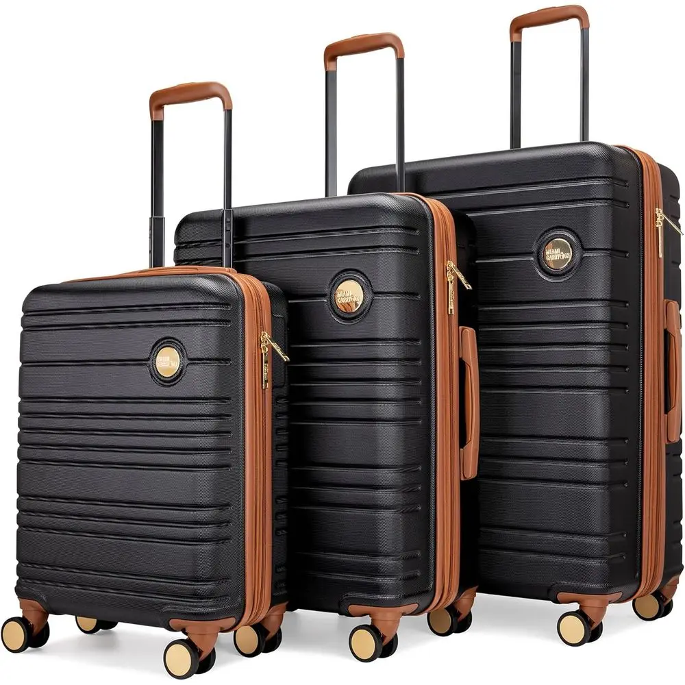 

Комплект из 3-х расширяемых чемоданов CarryOn Brickell на колесиках, черный цвет