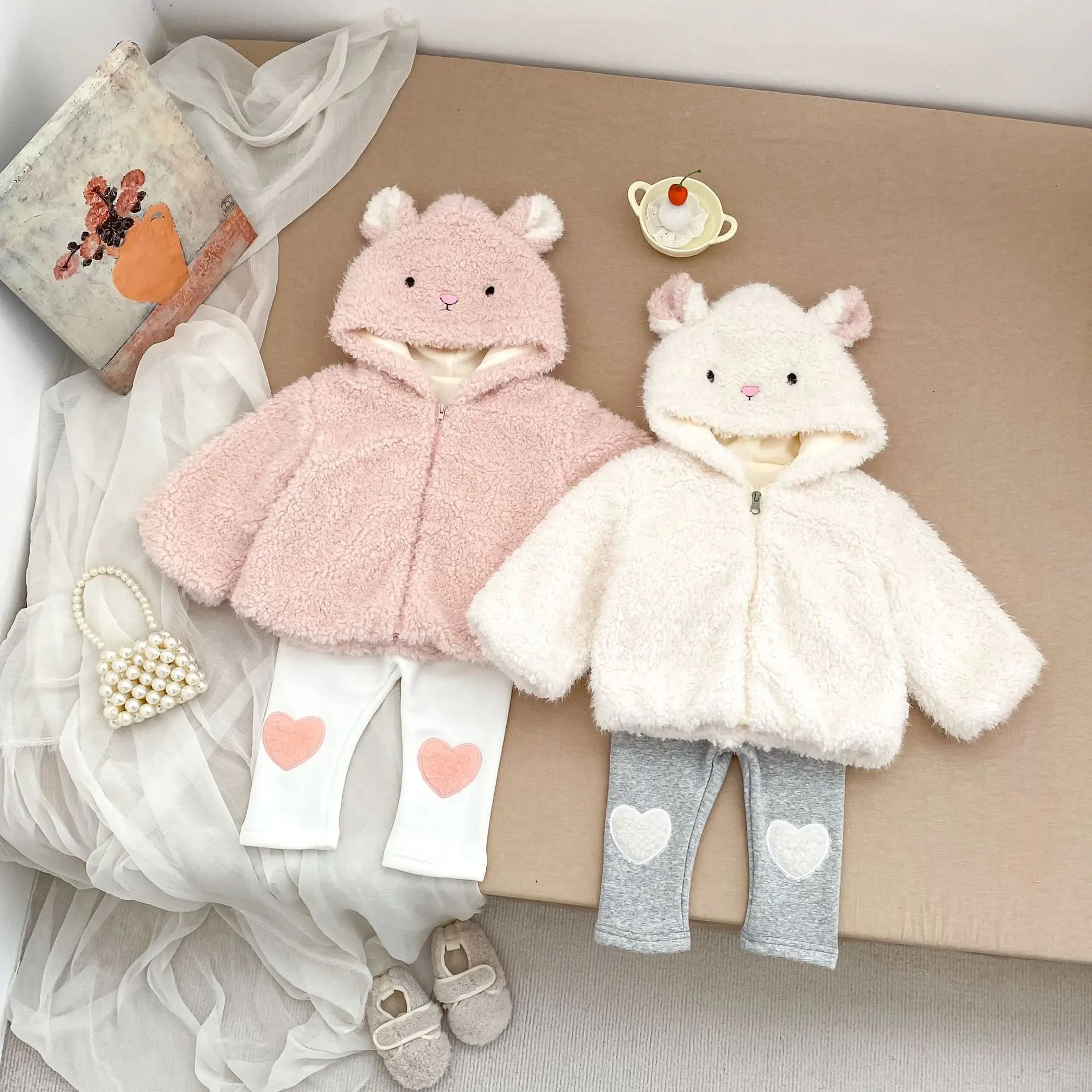 2026 Winter New Baby Girl Warm Hooded Plush Coat Girls Cute Cartoon Quilted Jacket Plus Velvet Thick Toddler Zipper Jacket
