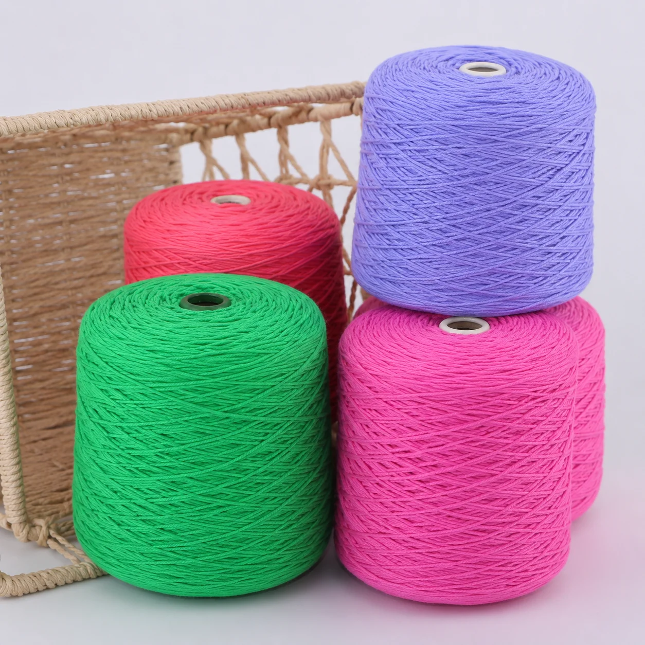 2PCS 800g Tufting Yarn Knitting Yarn For Tufting Gun DIY Customized Rug Making Weaving Thread Crochet 8 Strands Milk Cotton Yarn