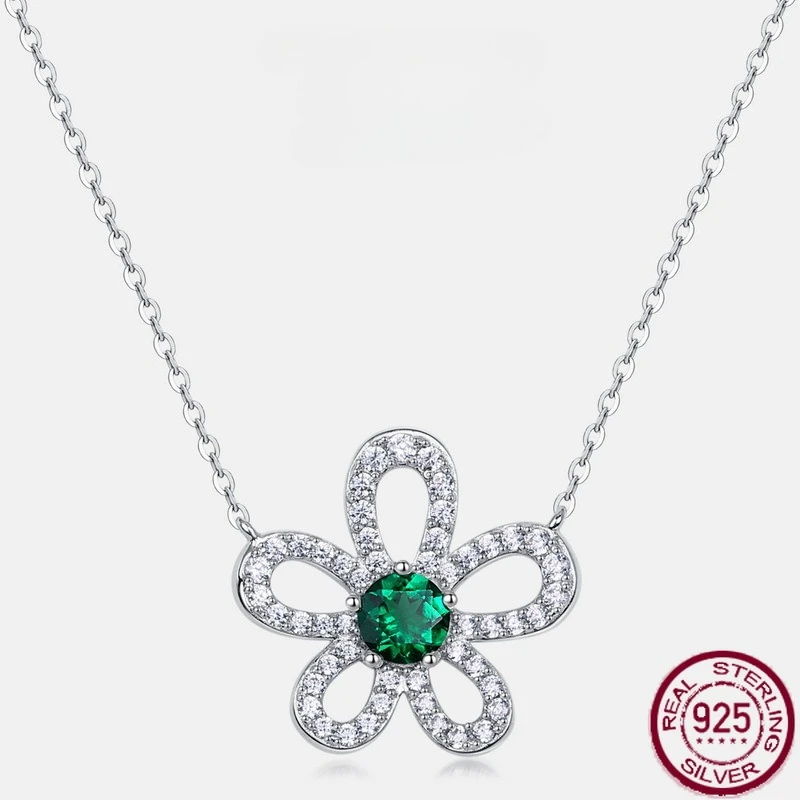 

New S925 pure silver personalized flower emerald inlaid gemstone retro light luxury necklace wedding jewelry