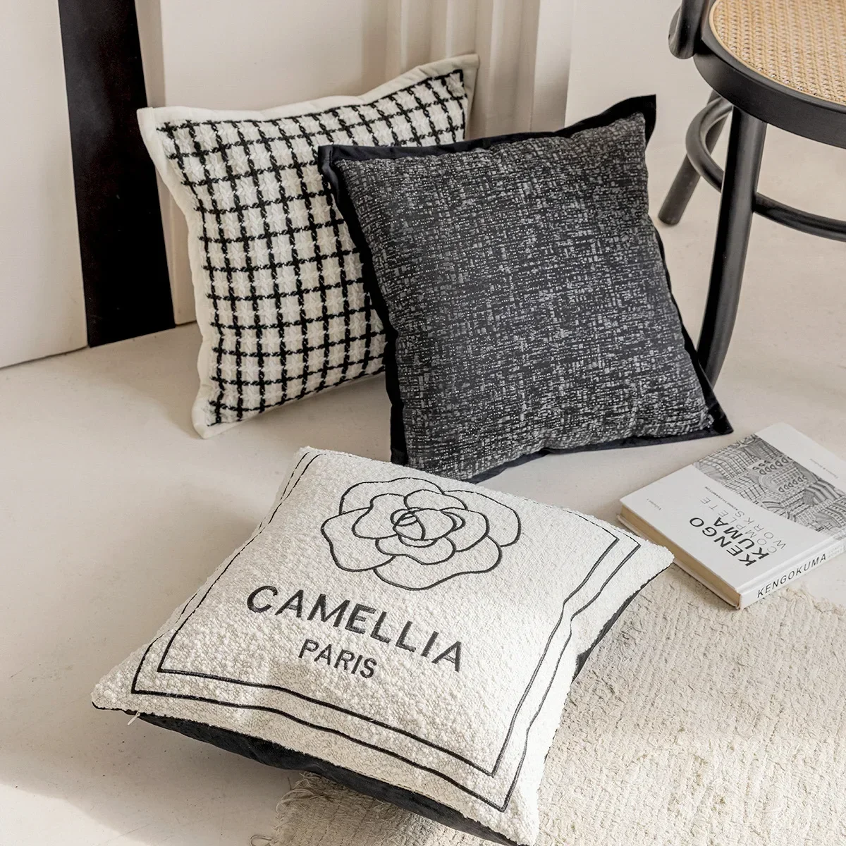 2024 Black White Light Luxury Cushion Cover Camellia Jacquard Embroidery Pillow Covers Decorative Nordic Living Room Pillowcases
