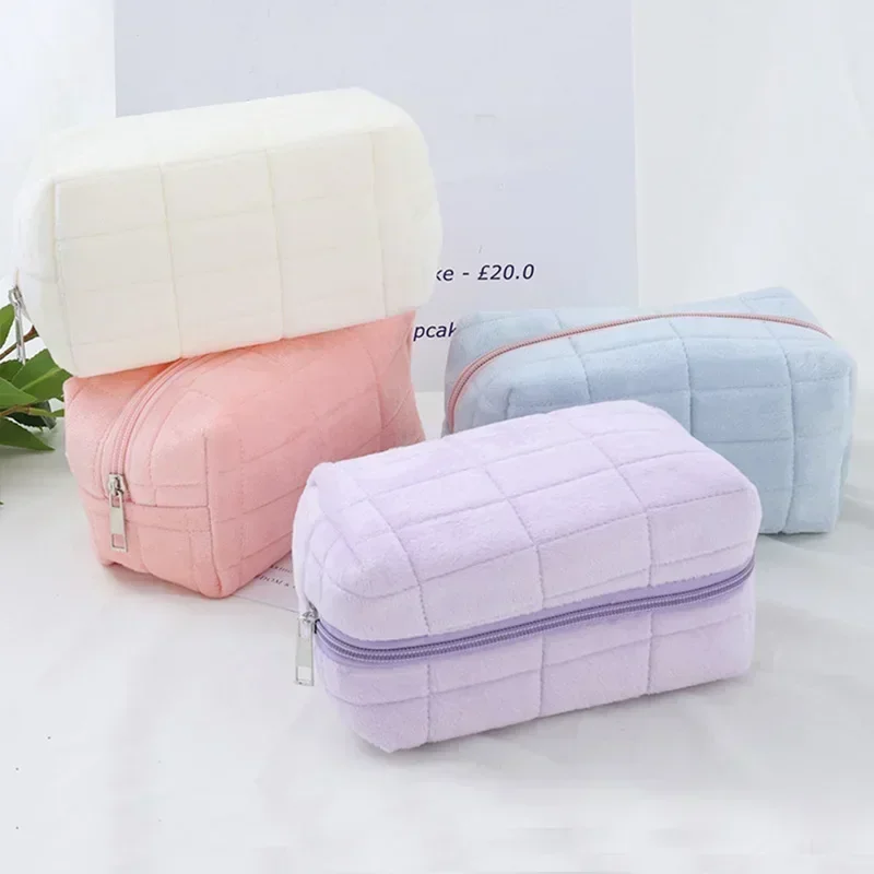 Bolsa de maquillaje de felpa bonita para mujer, bolsa de cosméticos grande de Color sólido con cremallera, bolsa de aseo para maquillaje de viaje, bolsa de lavado, bolsa de felpa para bolígrafos