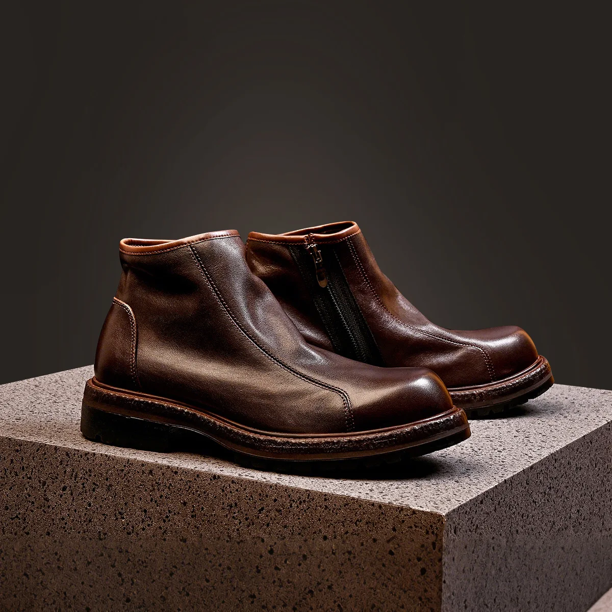 

Genuine Leather Army Shoes Men Combat Ankle Boots Men Cowhide Fashion Chelsea British Retro Cowboy Boots Autumn Winter Mens