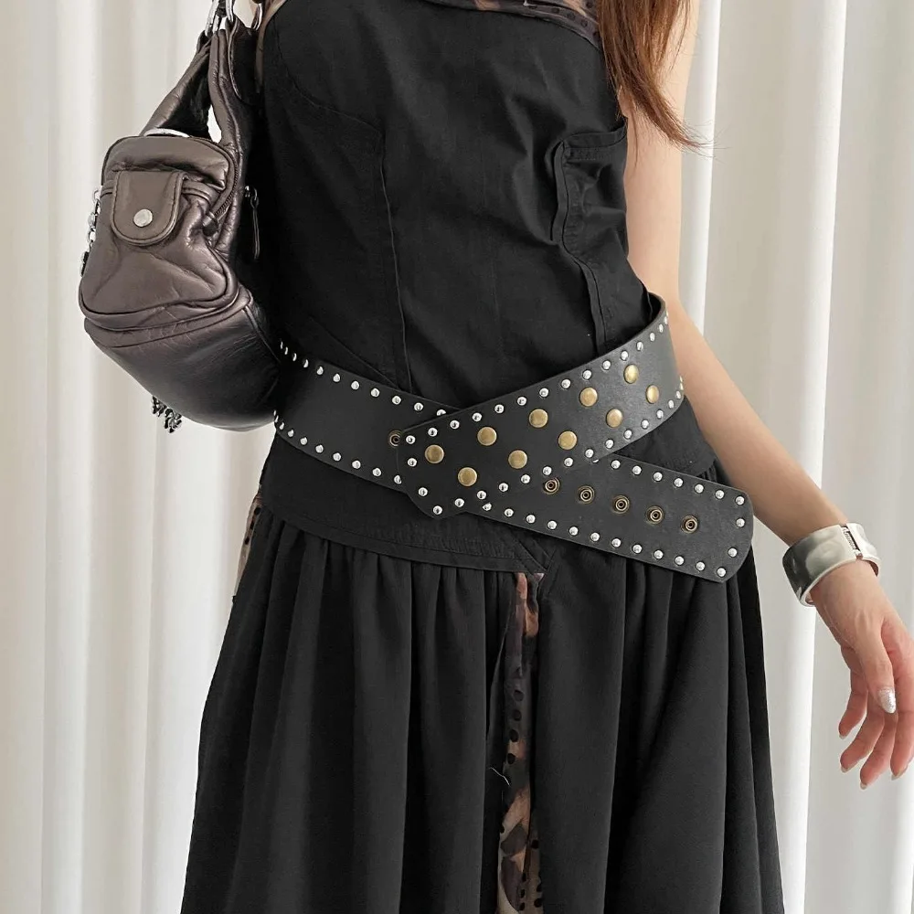 Personalized Snap Button Wide Women's Belt Punk Style Gothic Rivet Waist Belt Y2k Waist Seal Dress Jeans Belt Ladies