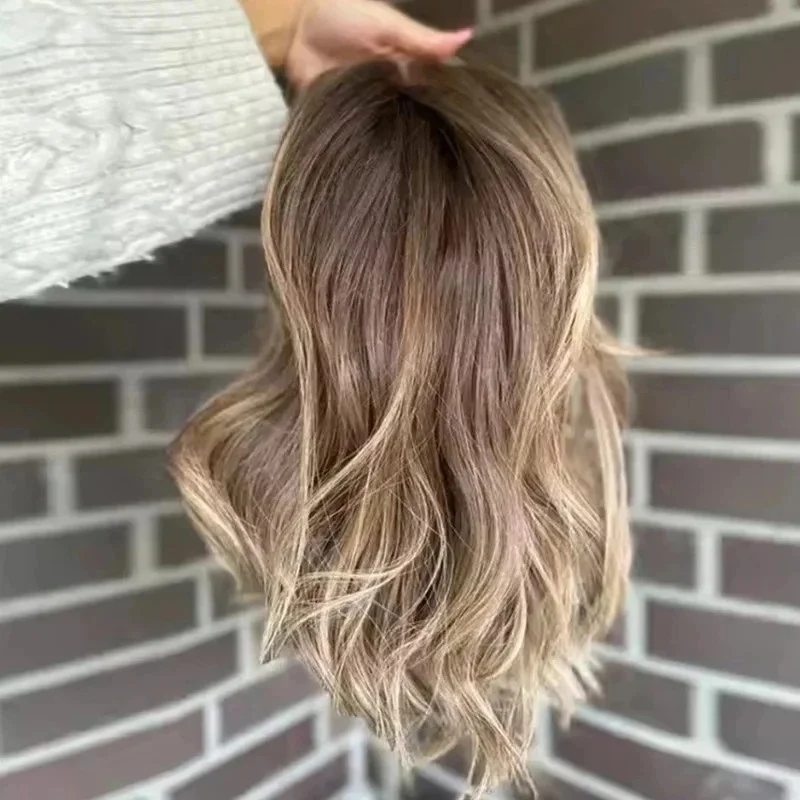 

Chestnut Brown Women's Wig Soft Body Wave Synthetic Lace Front Wig With Blonde Highlight Free Parting Beautiful Lace Top Wigs