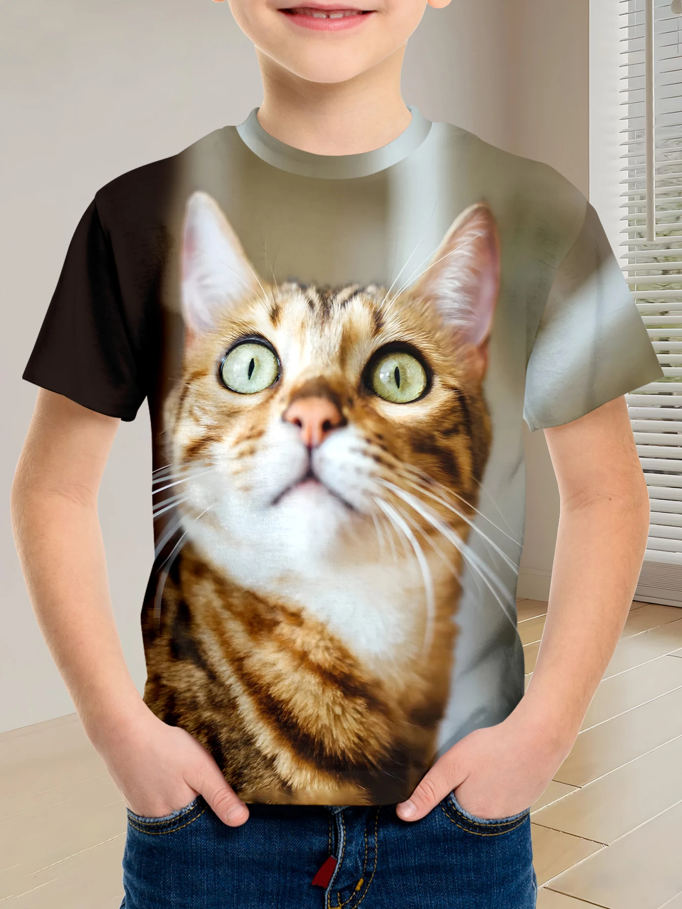 

Футболка с принтом для счастливой и повседневной носки